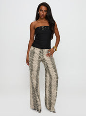 Satellite Strapless Buckle Detail Top Black